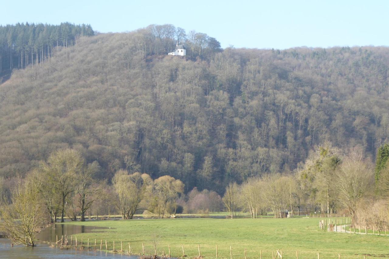 Gite Superequipe En Ardenne Belge Rendeux Exteriör bild